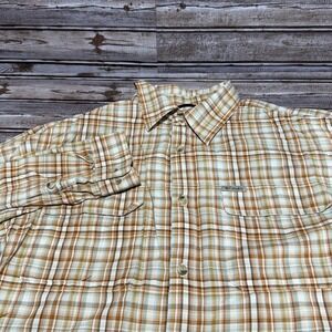 Columbia Titanium Mens XL Plaid Long Sleeve Hiking Shirt Vented Some Pilling